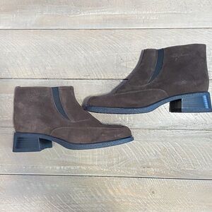 PERTTI PALMROTH designer Suede Ankle Boots l Women’s Booties size US 8